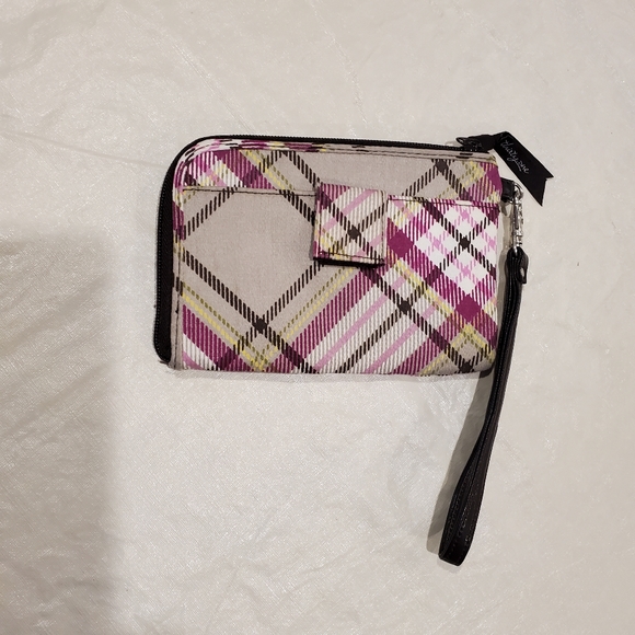 Thirty-One Purple plaid Wristlet, returned print, NWOT - Picture 2 of 3